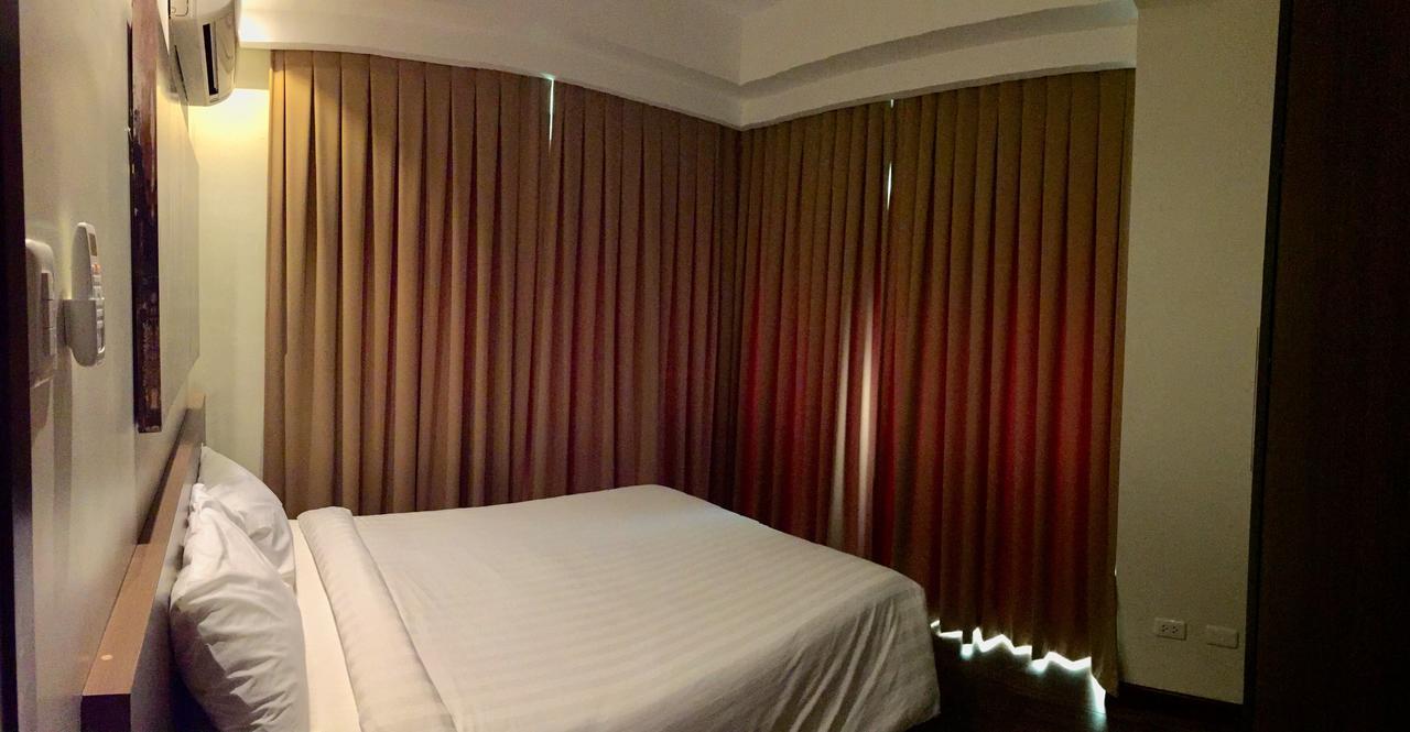 Padgett Place Prime Suites Cebu Stadt Exterior foto