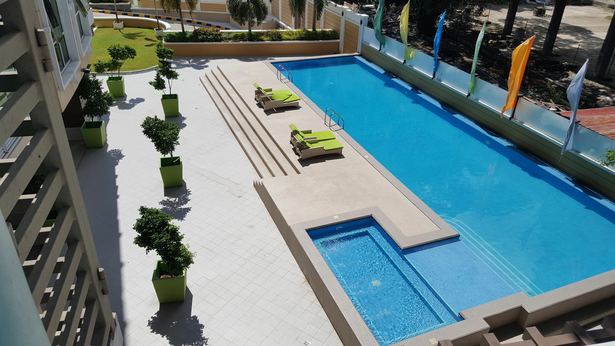 Padgett Place Prime Suites Cebu Stadt Exterior foto