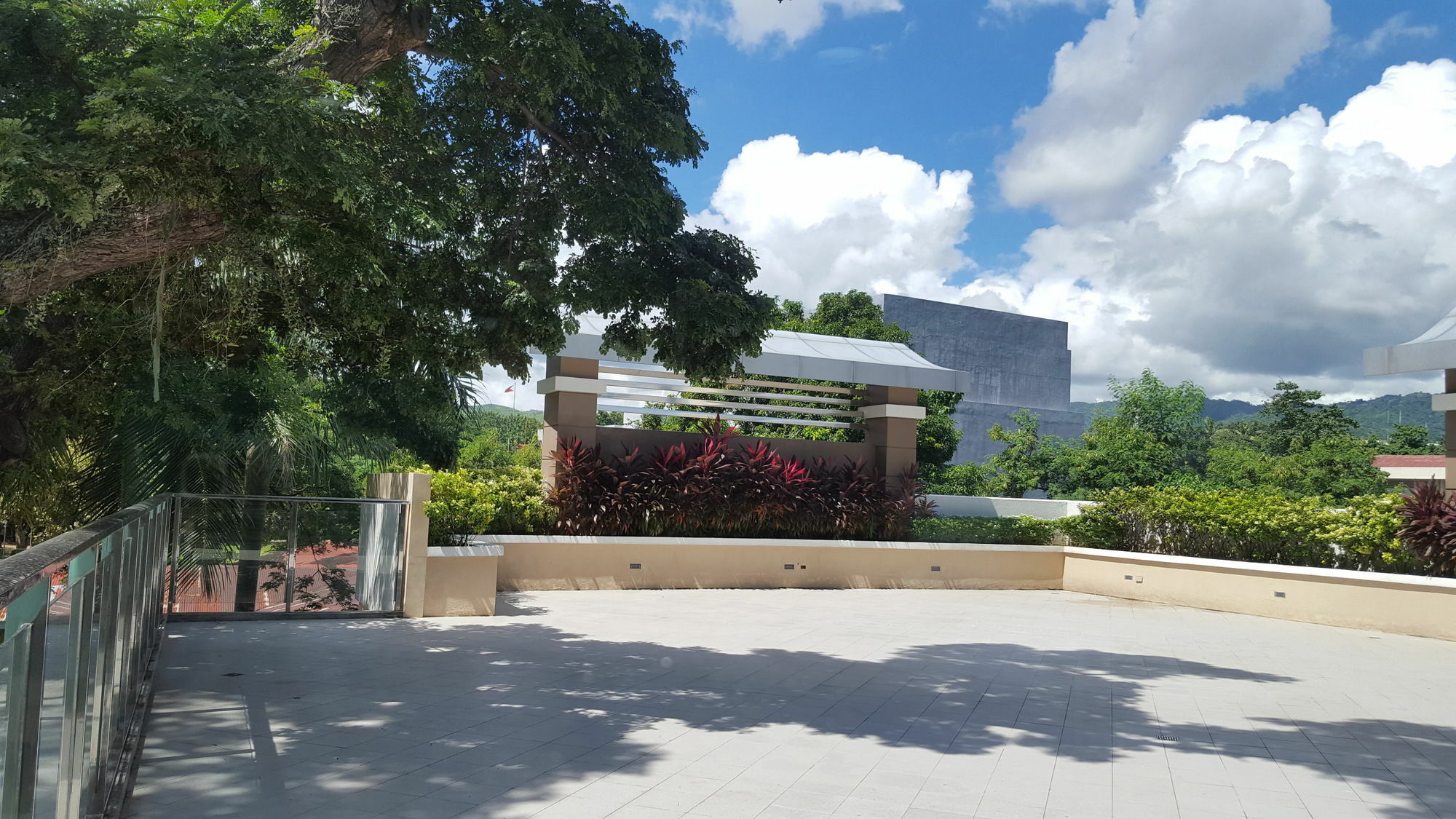 Padgett Place Prime Suites Cebu Stadt Exterior foto