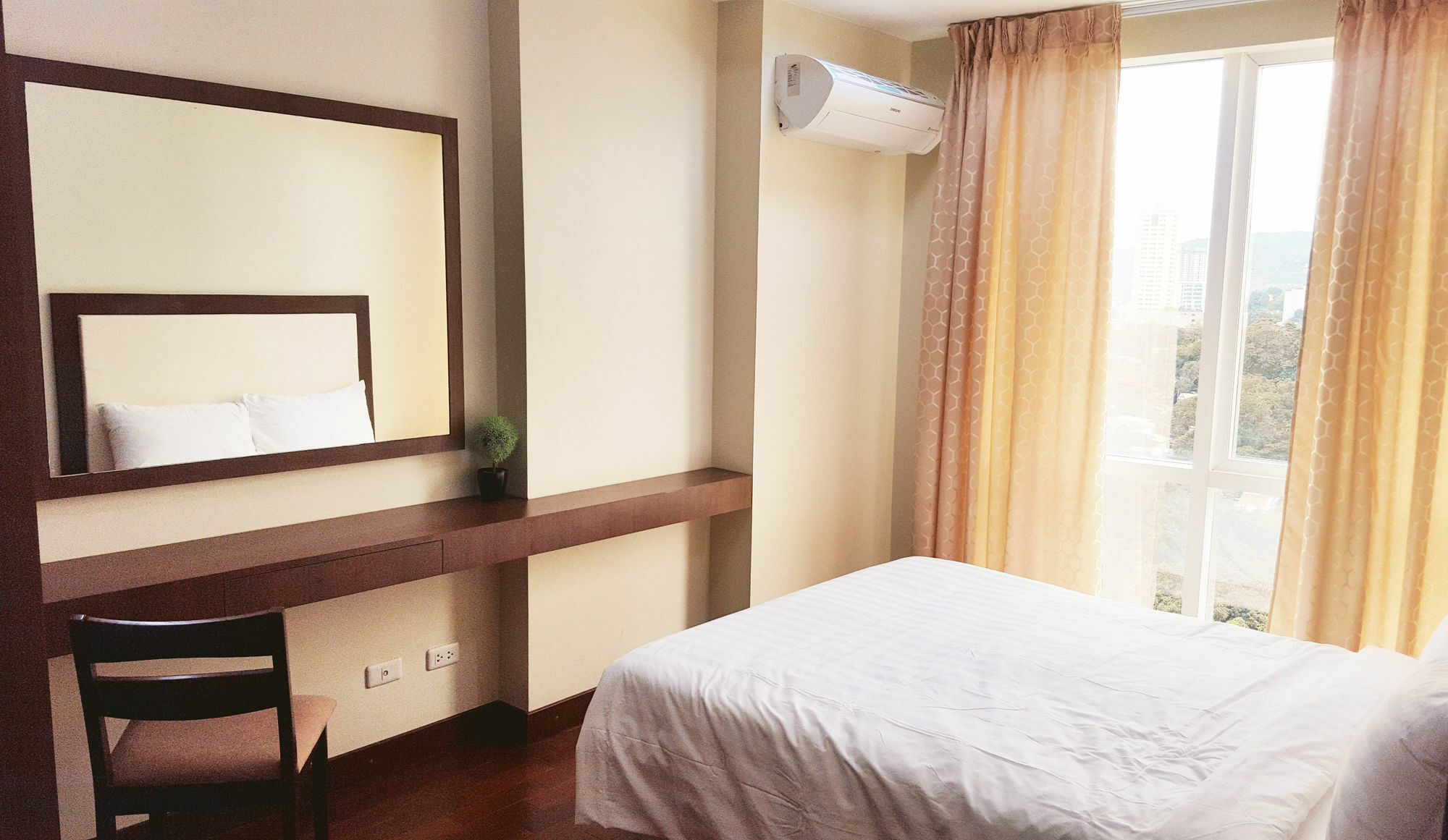 Padgett Place Prime Suites Cebu Stadt Exterior foto